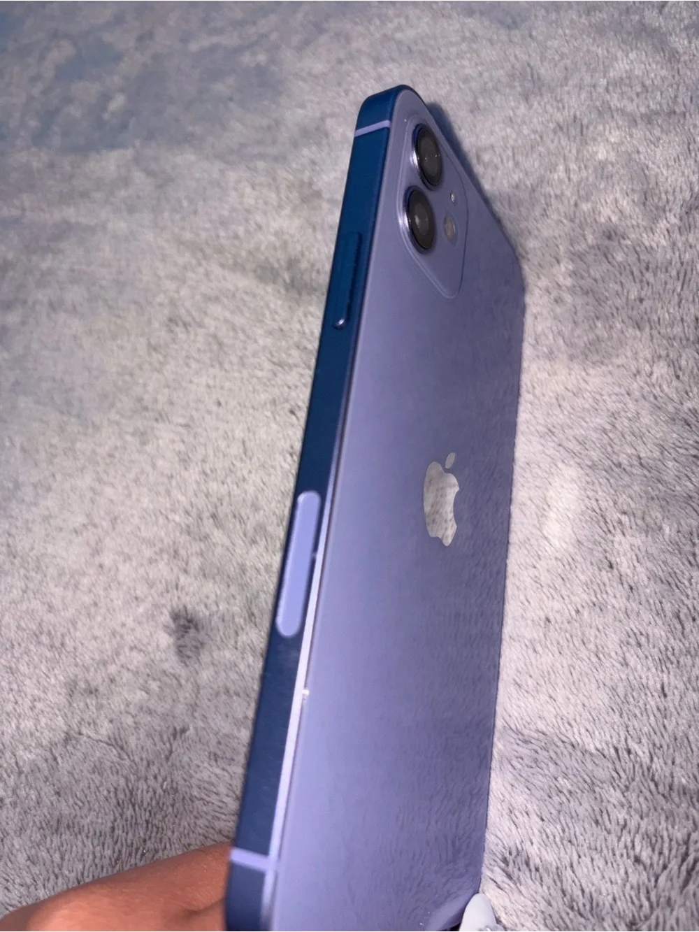 Apple iPhone 12 Lavender - Compact Dual-Camera Phone